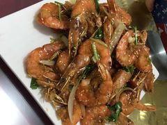 -烁佳海鲜大馅饺子