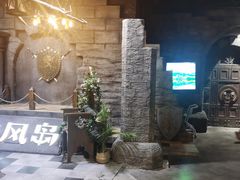 -暴风岛沉浸式体验馆(百联世纪店)