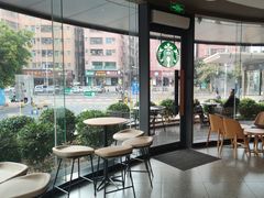 -星巴克(深圳皇岗城际酒店店)