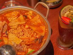 泡菜肥牛部队锅-春熙台韩国料理·章鱼肥牛(西丽店)