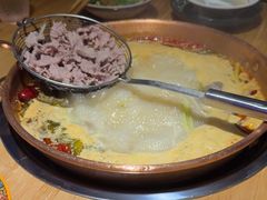 -洱火云南酸菜牛肉火锅(石景山当代商城店)