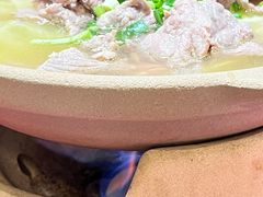 -冯烫烫跷脚牛肉·川菜小馆(武胜西街店)