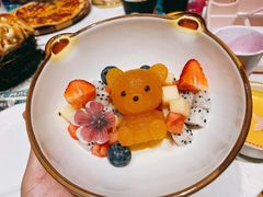 小熊布丁-水桶王国主题餐厅·聚会·生日派对·亲子活动·家庭套餐(亚龙湾希尔顿店)