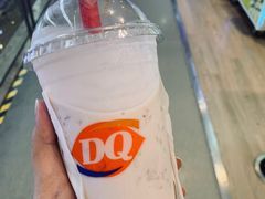 草莓奶昔-DQ(汇悦城店)