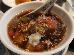 -沪小二炭火蛙锅(淮海中路美食不夜城店)