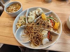 -素满香·全民食养自助(长宁龙之梦店)