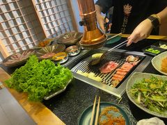 -臻牛烤肉
