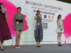 -万达广场(武汉菱角湖店)