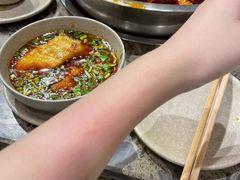 -肖肖酸萝卜鱼火锅(总店)