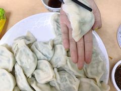 -乡府肉丁水饺(环山路店)