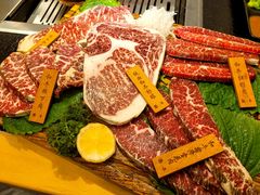 -臻牛烤肉