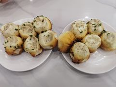 -老西白点心店
