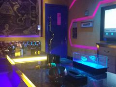-宝岛甲壳虫KTV(蓝天路店)