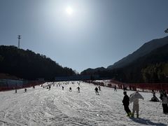 -大别山南武当滑雪场