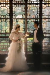 -雪中彩影婚纱摄影·微光艺术中心