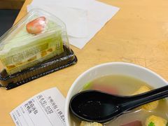 -龙咆汤包·手工现包小笼(拱北口岸店)