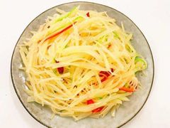 酸辣土豆丝-红尘酒肉小馆