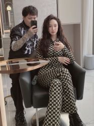 -FLAIR HAIR SALON