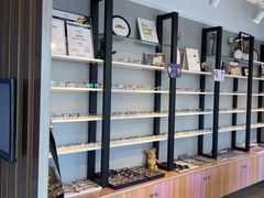 -瑞司视光眼镜·蔡司战略合作眼镜店(新街口店)