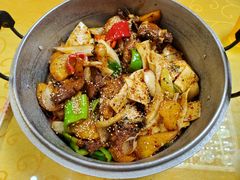 -炕锅羊肉土火锅面片大王