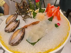 海鲜拼盘（小青龙）-红雀围·海鲜火锅(陆家嘴中心店)