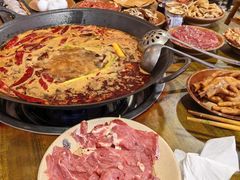 -黄潇洒老火锅(九眼桥宏济巷店)