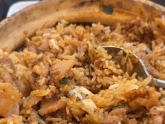 -华记煲仔华·煲仔饭(市桥易发店)