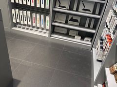 -Apple授权专营店(宝山万达店)