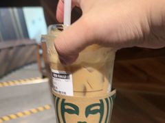 -星巴克(迪士尼小镇店)