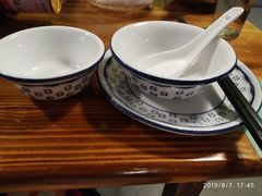 -食爺炭炉鸡煲·烧烤