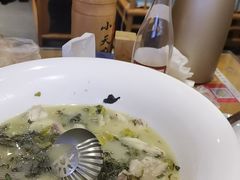 -严记小天府酸菜鱼(西四路店)