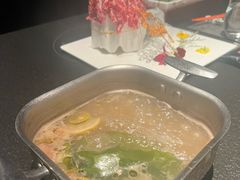 -左庭右院鲜牛肉火锅黑金店(陆家嘴中心店)