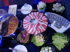 -唯爱KTV聚会餐厅(仙林东城汇店)