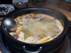 -一朵菌·野生菌探索家火锅(南亚店)