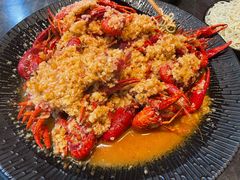 经典蒜香龙虾-红盔甲·小龙虾(长寿路店)