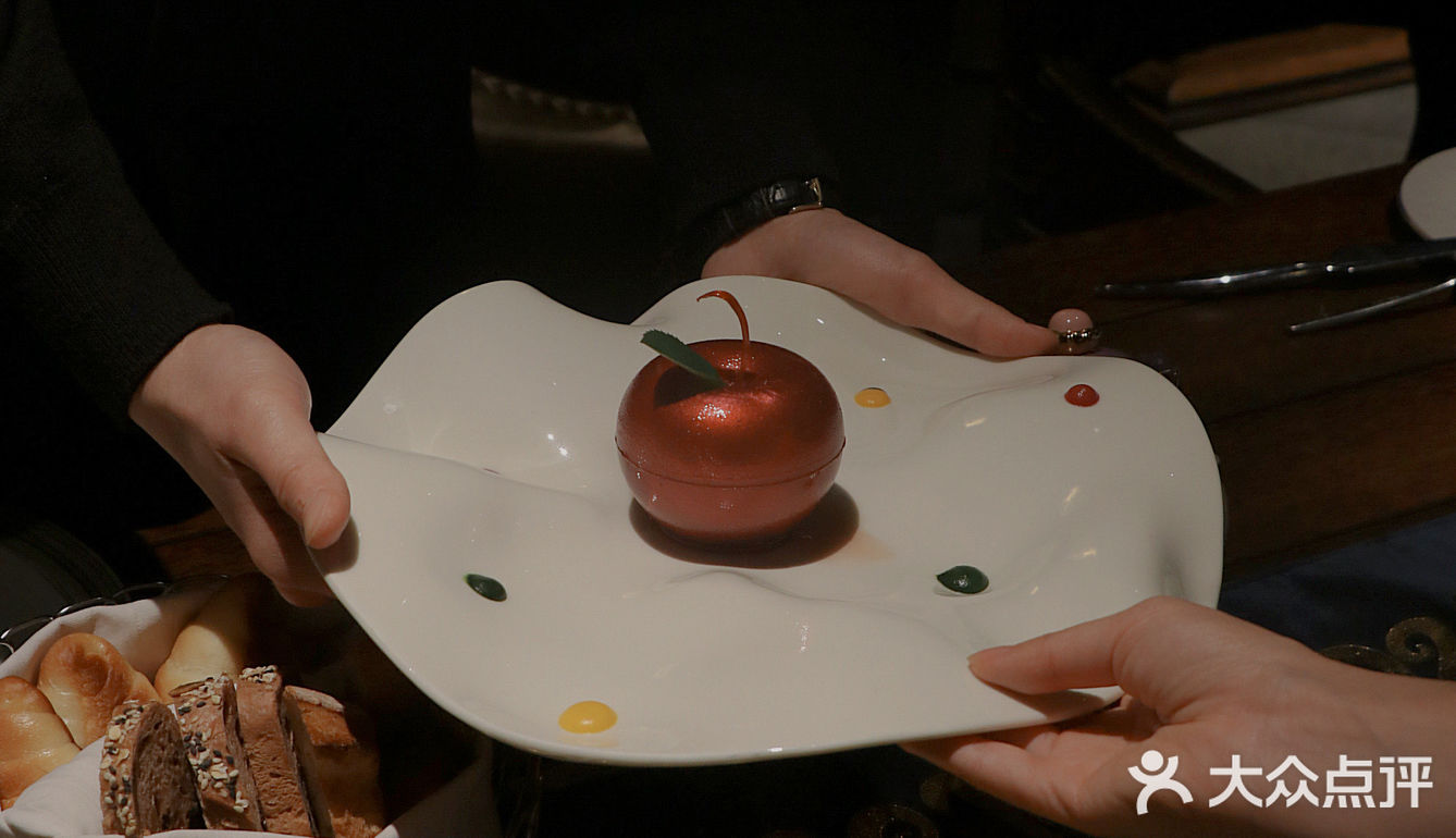 南京| 首家童话主题西餐🍽公主们快回家📣
