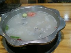 -风情丽江斑鱼火锅(孙家沟西南路80号店)