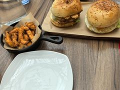 -必胜客(联投东方店)