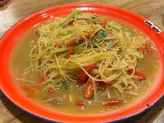 -先启半步颠小酒馆(常熟万达广场店)