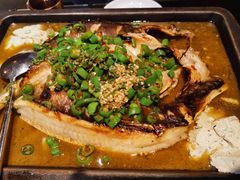 -探鱼·鲜青椒爽麻烤鱼(银泰城店)