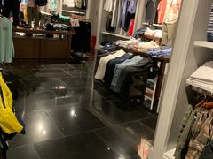 -Abercrombie&Fitch(德基广场店)