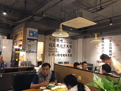 大堂-火胖子肥肠煲·始于1998(南山村店)