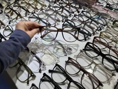-潘家园桥国际眼镜城