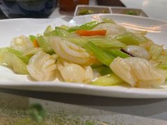 -荟廷·晶萃(陆家嘴尚悦湾店)