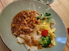 瑶柱卤肉干拌面-陳八两面家(滨江天街店)