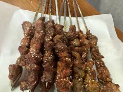 -巴汗羊肉串烧烤店