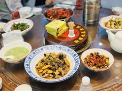 -湘潭九龙鱼头店(城南西路店)
