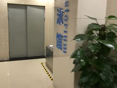 -静安体育中心-停车场