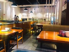 -鸿通城购物中心