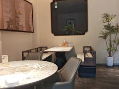 -高玛纳驴肉火烧(一世界店)